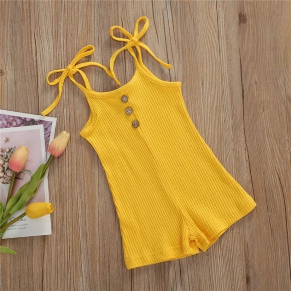 ☀️ Summer yellow‎ 3 faux button tank romper, size 12-18 months - Picture 1 of 7